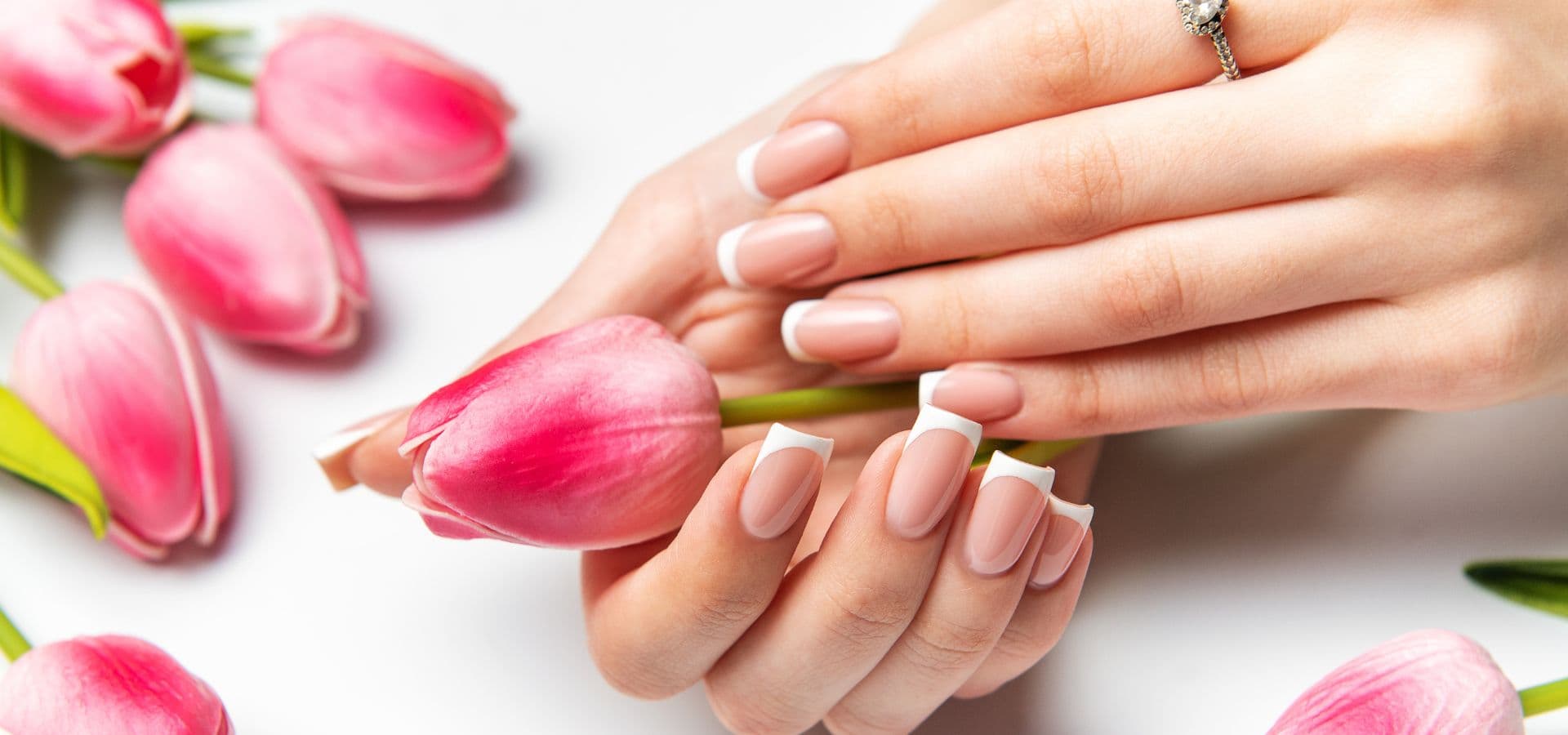 Everlasting Nails & Spa salon interior